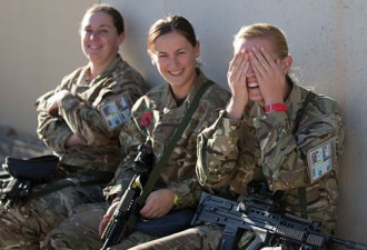 女兵怀孕让英军方头疼：2年61人在训练中心怀孕