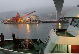 重庆公交坠江事故已发现9名遇难者 7名救捞上岸