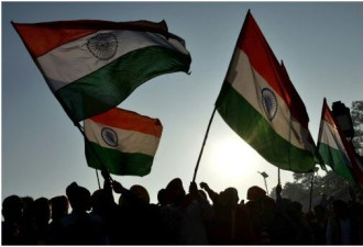 印度50万民众齐唱国歌破纪录 被指滥用民族主义