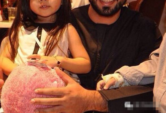 5岁女孩认迪拜土豪干爹 全家成功移民