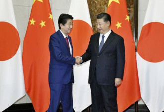 “美国优先”主义迫使了中国日本采取务实外交