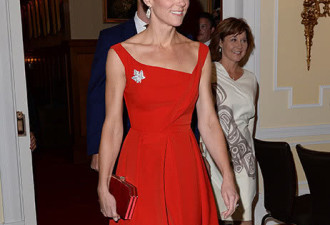 时尚盘点:  正宫红才是王室成员穿得最美的颜色
