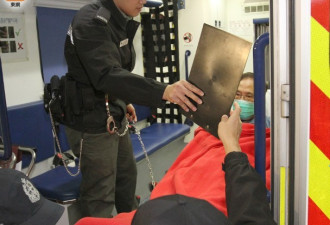 香港前特首曾荫权坐牢首日不适应 心脏不适入院