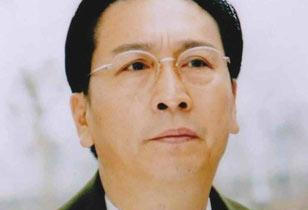 他是陈晓旭的伯乐和第一任老公 今成父亲专业户