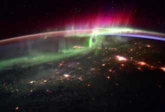 此景只应天上有！英宇航员发布太空视角地球照