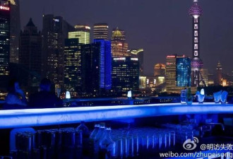 陆家嘴头号未解之谜：70亿不卖、内部如鬼屋...