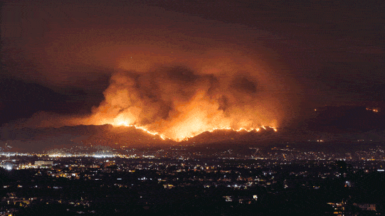 加州大火：卡戴珊家被烧，可儿前夫被迫撤离！