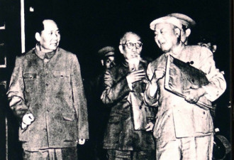 当下中国的历史位置：步入黎明或身处前夜