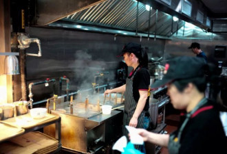 这家中国小吃在美开业 3 小时就关门 原因亮了