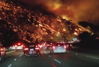 美国加州大火肆虐！已经有25万人紧急疏散…