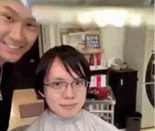 这个日本理发师的洗剪吹功力 感觉像给顾客换头