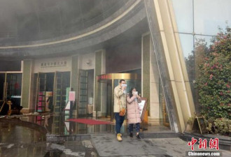 南昌星级酒店火灾已致2人死亡 10多人受伤