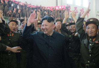 朝鲜官方高调公布新型战术武器 金正恩现场指导