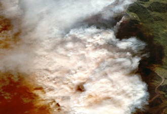 加州大火卫星图超震撼 42死现场如地狱