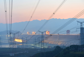 三峡电站发电突破1万亿千瓦时  支撑12万亿GDP