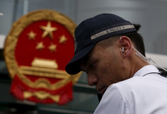 香港“七警案”再有三名警察提出上诉