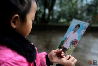 爸爸坐牢妈妈改嫁 5岁幼女独自照顾两位老人