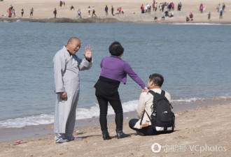 厦门海边假和尚泛滥 游客被搭讪苦不堪言