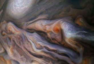 木星漩涡云中拍到“神秘生物” 网友惊呼: 是龙