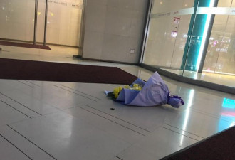 天津幼童商场坠亡:孩子!不要怪你的父母不爱你