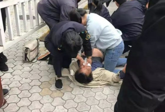 漂亮小护士被全城拦截 售票员不准她走...