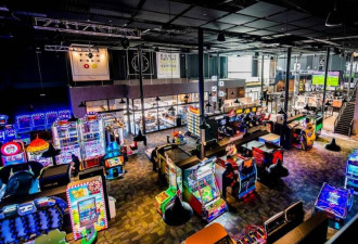 Cineplex电影院新添大型游戏厅，球赛酒吧！