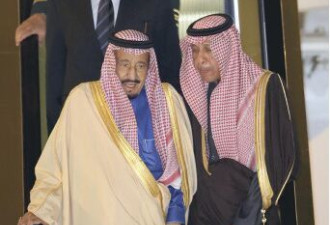 沙特阿拉伯国王访日抵达机场日皇太子前往迎接