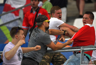 俄议员：将把足球流氓斗殴变成一项观赏运动