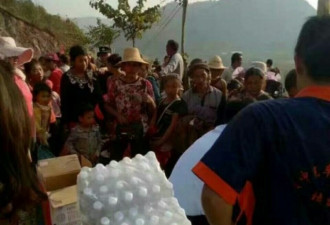 缅甸果敢冲突升级 数万难民逃亡涌向中国
