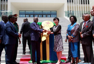 西方又拿人权要挟断援，坦桑尼亚这次选择中国