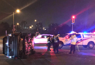 周五晚大多伦多地区交通事故频发 一死数伤