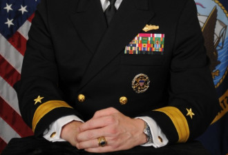 美国8名军官被曝参加淫乱派对 令海军损失1亿