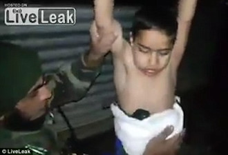7岁男童遭绑炸弹被逼做人弹 军警拆弹场面紧张