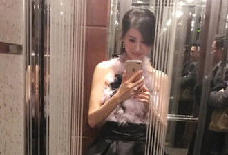 李嘉欣在自家豪宅电梯自拍美照，却意外暴露了