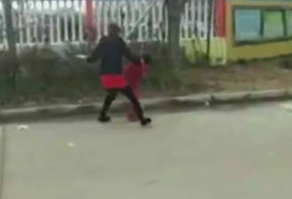 江苏女童在校尿裤子 竟遭狠母殴打到吐血