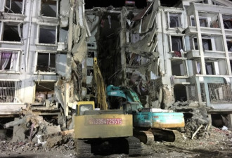 内蒙古居民楼爆炸致5死25伤 嫌犯被抓获