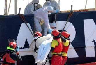 2艘难民船在地中海沉没 200余人遇难