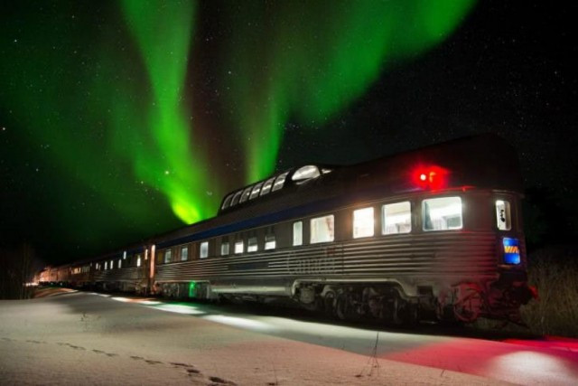 While it is possible to see the northern lights almost year-round, the optimal viewing conditions are from January to March.