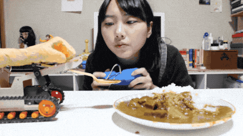 恋爱经验为0的美少女发明调情工具 有200功能