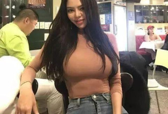 华裔健美姑娘在韩练出好身材 中国网友劝其回国
