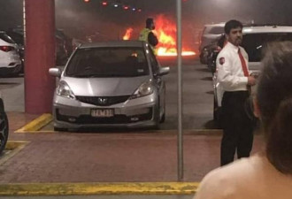 澳购物中心昨突发豪车爆炸 无人受伤 车主现身