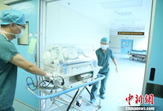 孕妇因车祸成植物状态 奇迹产下的健康女婴