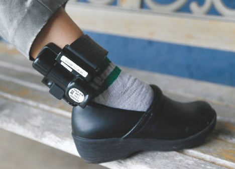 “ankle bracelet GPS”的图片搜索结果