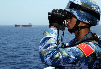 亚丁湾海盗猖獗 中国海军紧急营救行动
