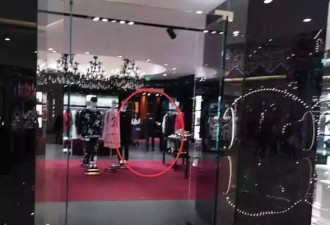 D&amp;G6折促销国人排队 18位中国客直接赶去米兰