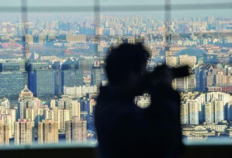 小伙欲在北京买房遭遇政策调控 购房屡生变数