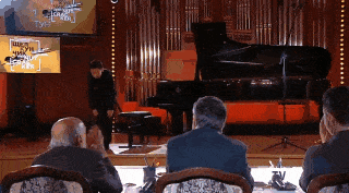天才华裔钢琴少年 3岁被大师收徒 11岁获奖过百