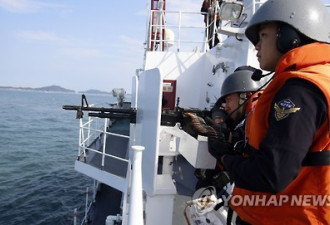韩海警派遣12艘舰艇打击中国渔船 配重火力武器