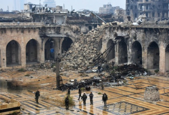 叙利亚北部市镇疑遭化武袭击 58人死