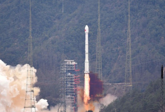 中国发射实践十三号卫星 创下四个首次